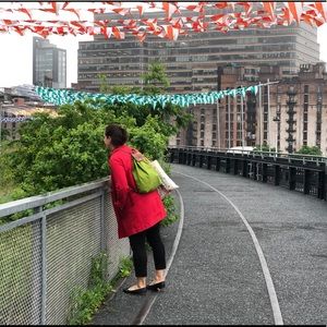 Meet your Posher, Lucy